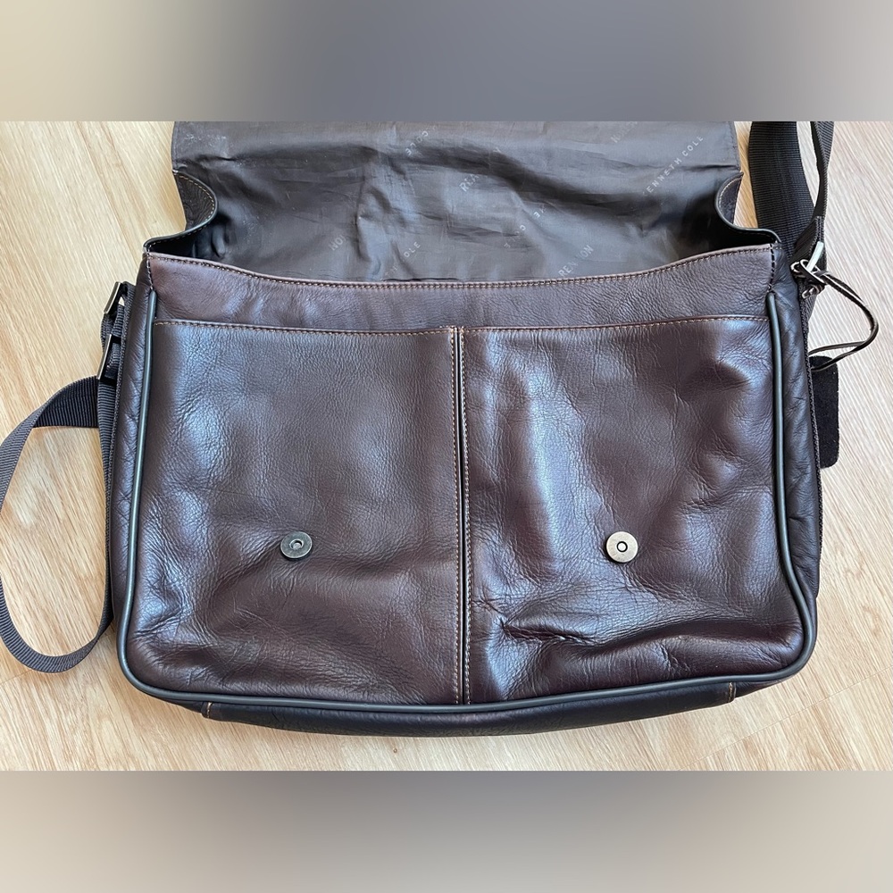 Kenneth Cole Reaction brown leather messenger bag briefcase classic work college - Picture 6 of 11